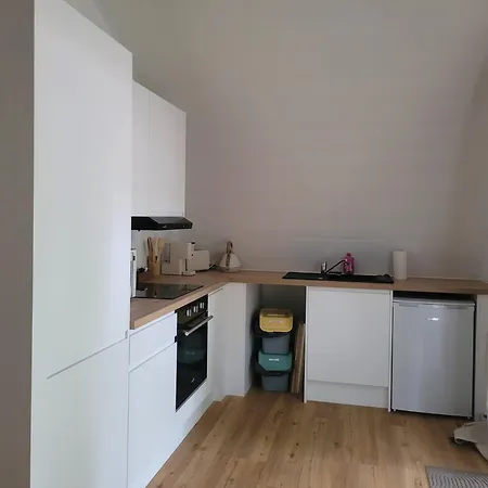 Κάμπινγκ 40m2 *